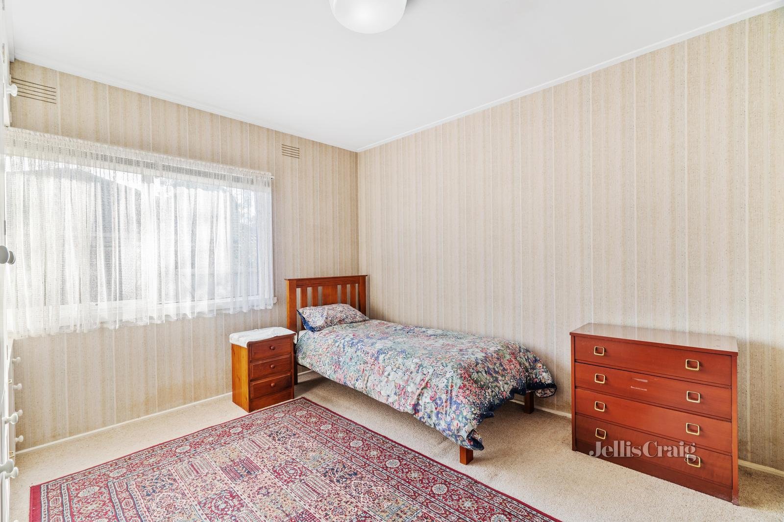 8 Botanic Drive, Glen Waverley image 8