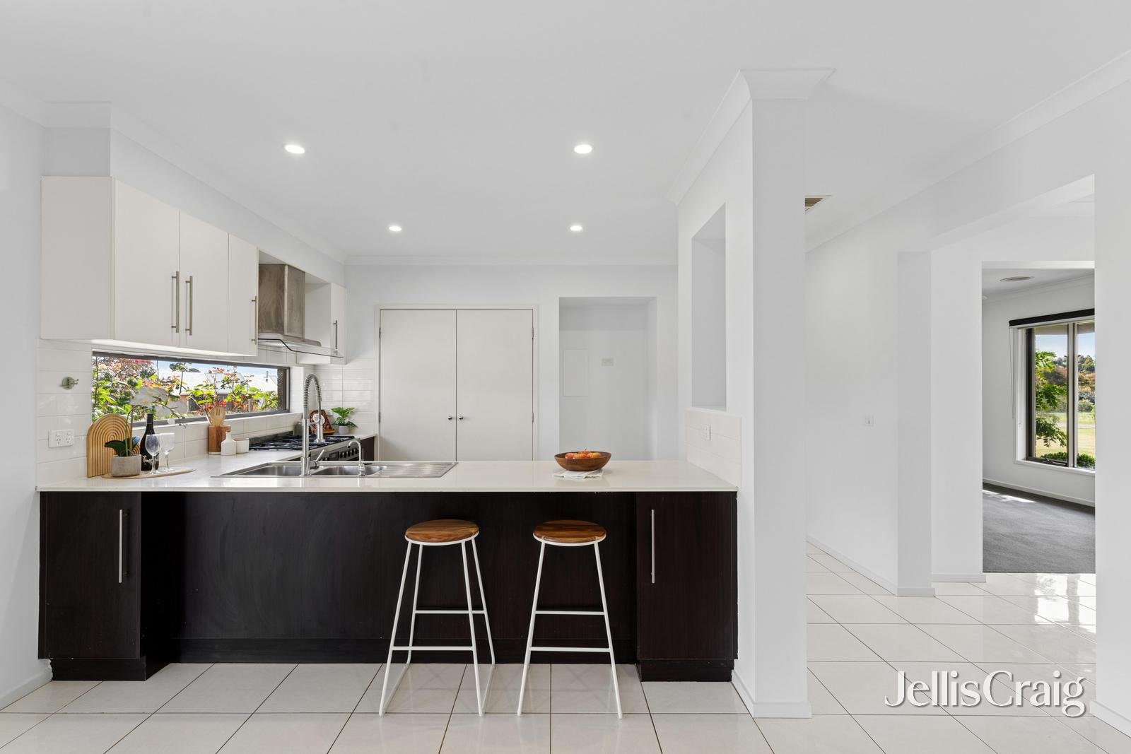 8 Bothe Place, Haddon image 6