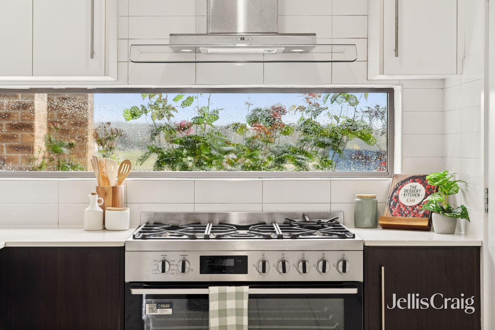 8 Bothe Place, Haddon image 24