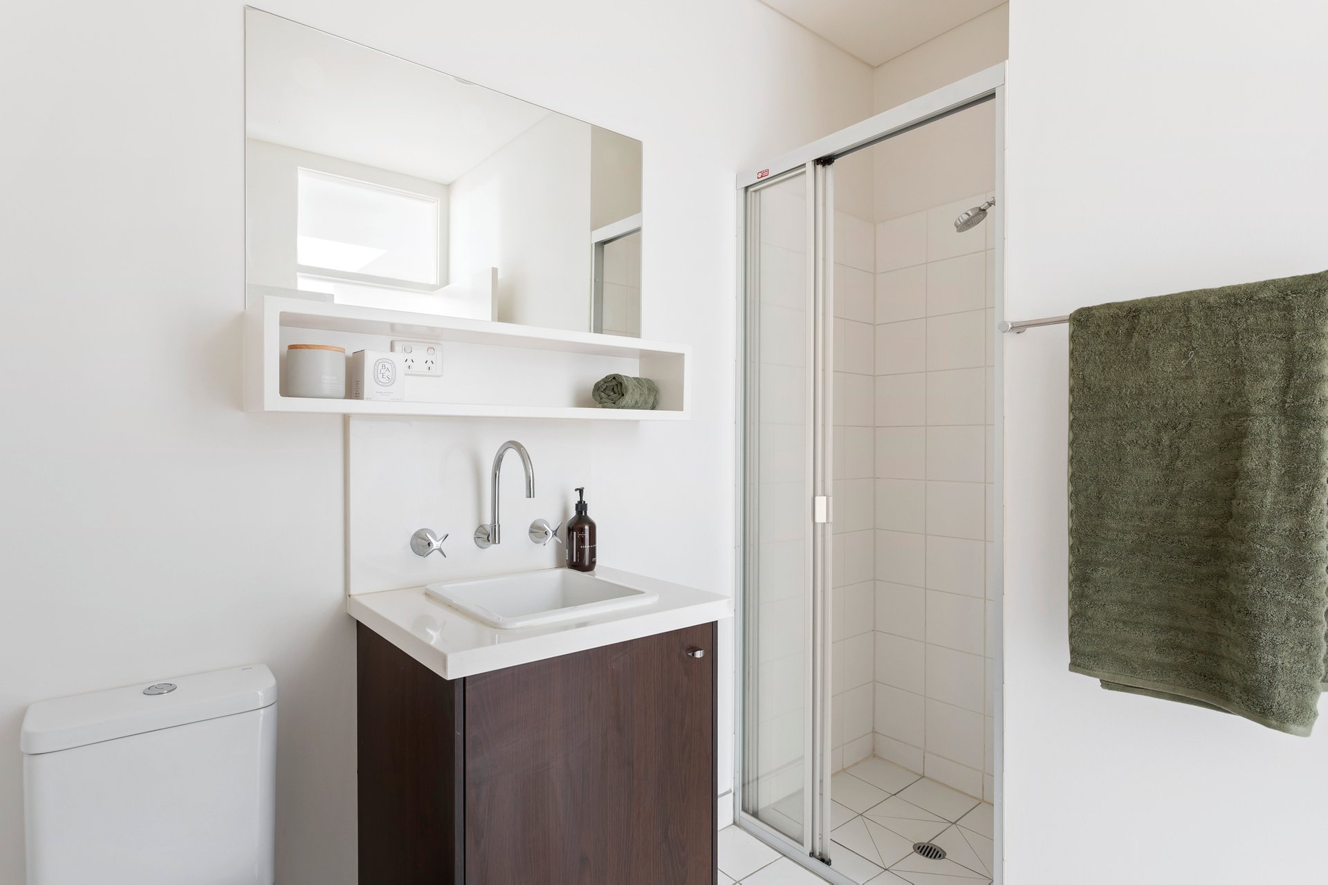 Property Gallery Thumbnail 10