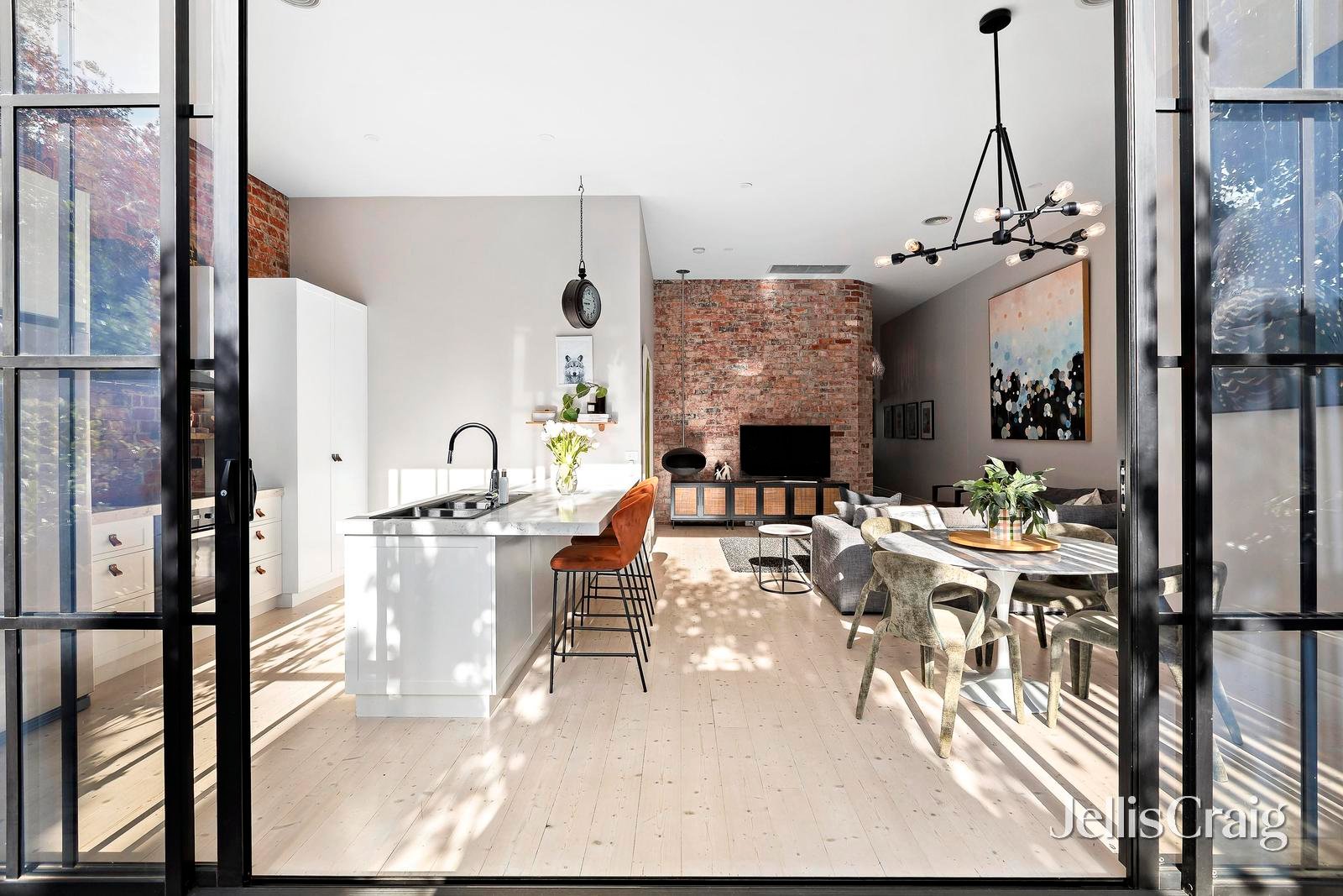 8 Bridport Street, South&nbsp;Melbourne image 1