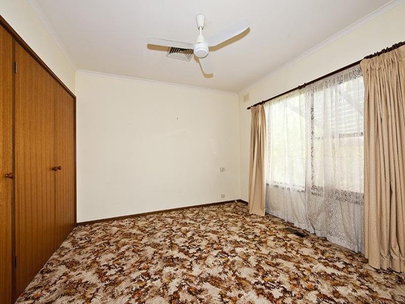 8 Broad Street, Greensborough image 5