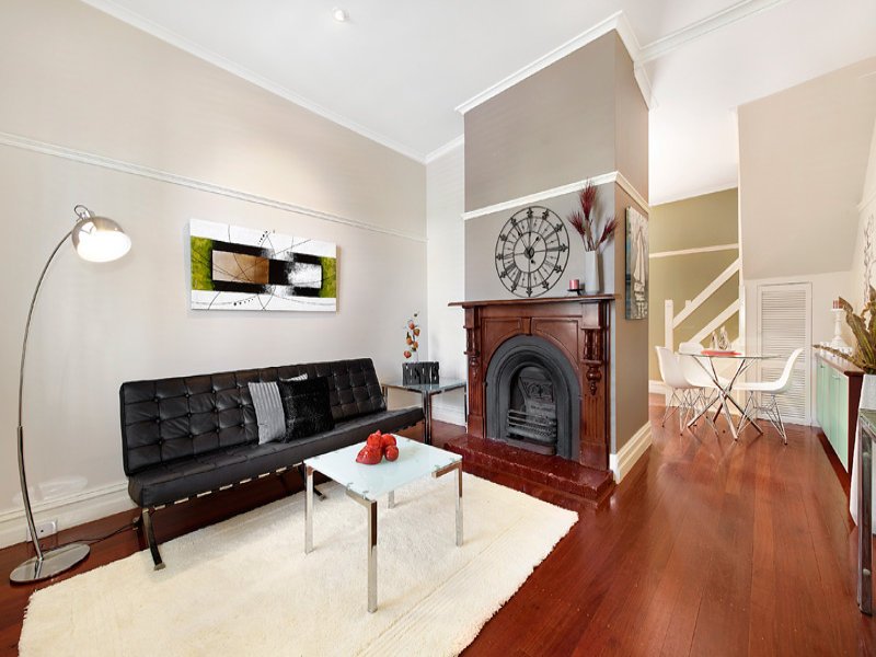 8 Brooke Street, Albert Park image 2