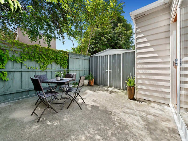 8 Brooke Street, Albert Park image 9