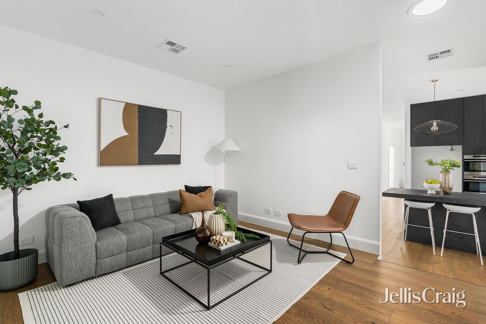 8 Brooklyn Avenue, Caulfield&nbsp;South image 4