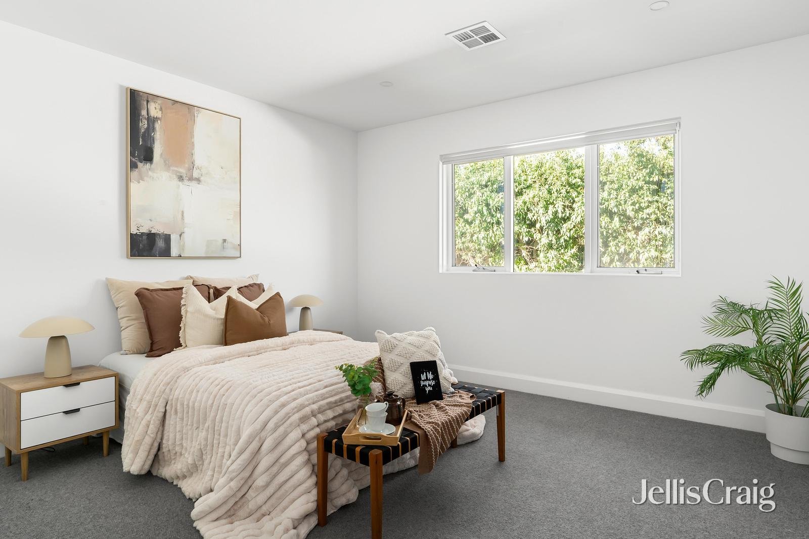 8 Brooklyn Avenue, Caulfield&nbsp;South image 9