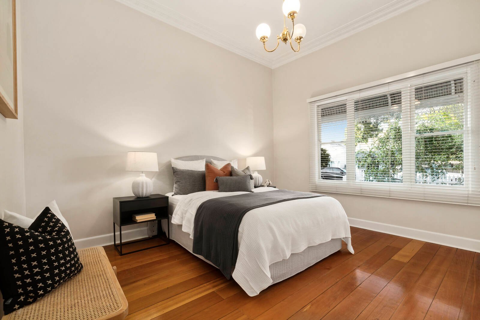 Property Gallery Thumbnail 10
