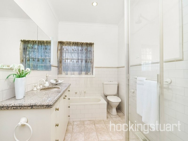 8 Bruce Street, Balwyn image 8