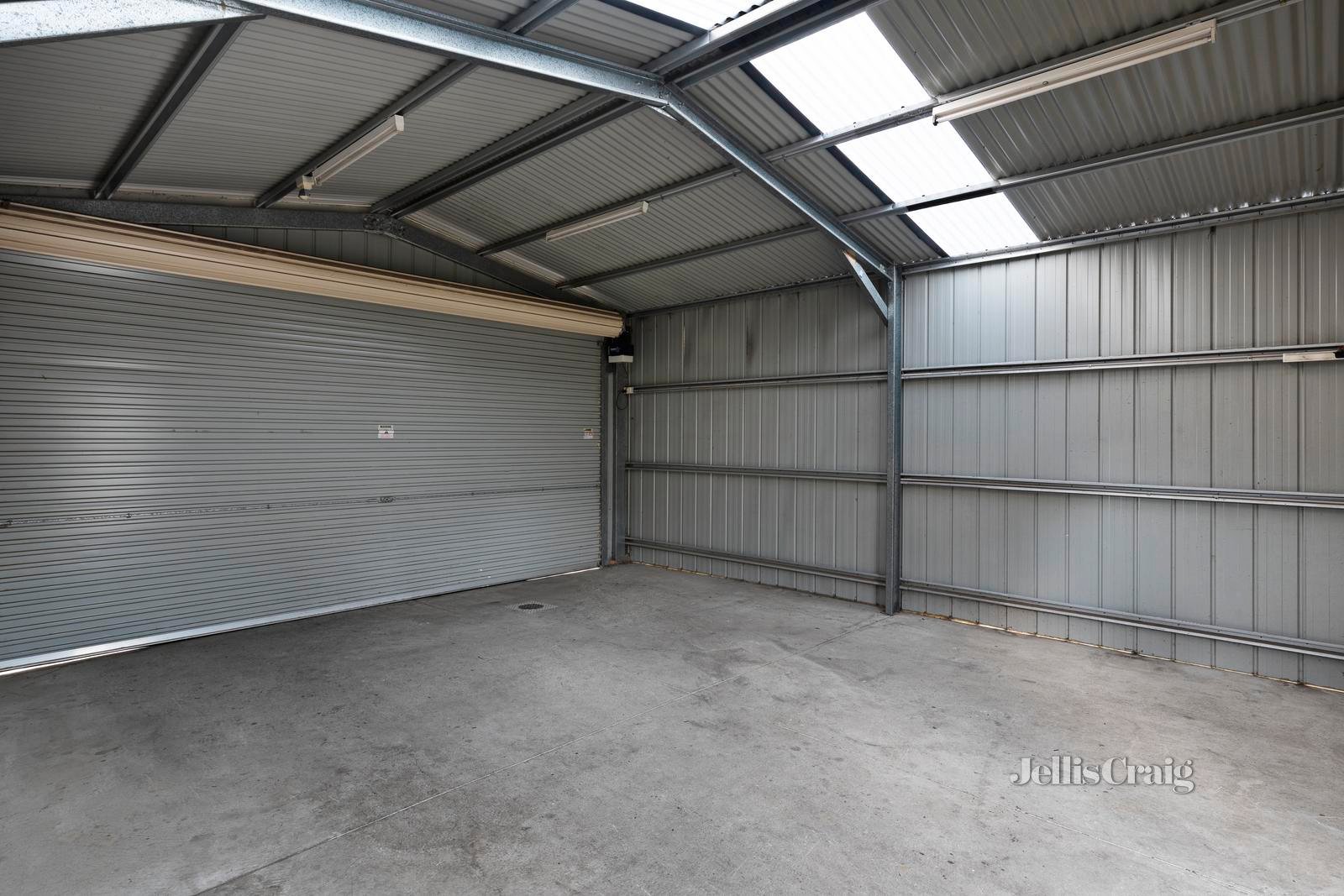8 Bruce Street, Coburg image 11