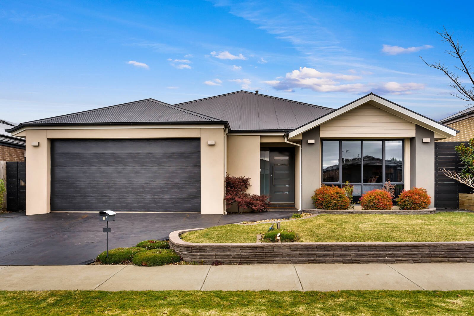 Property Gallery - Main Image