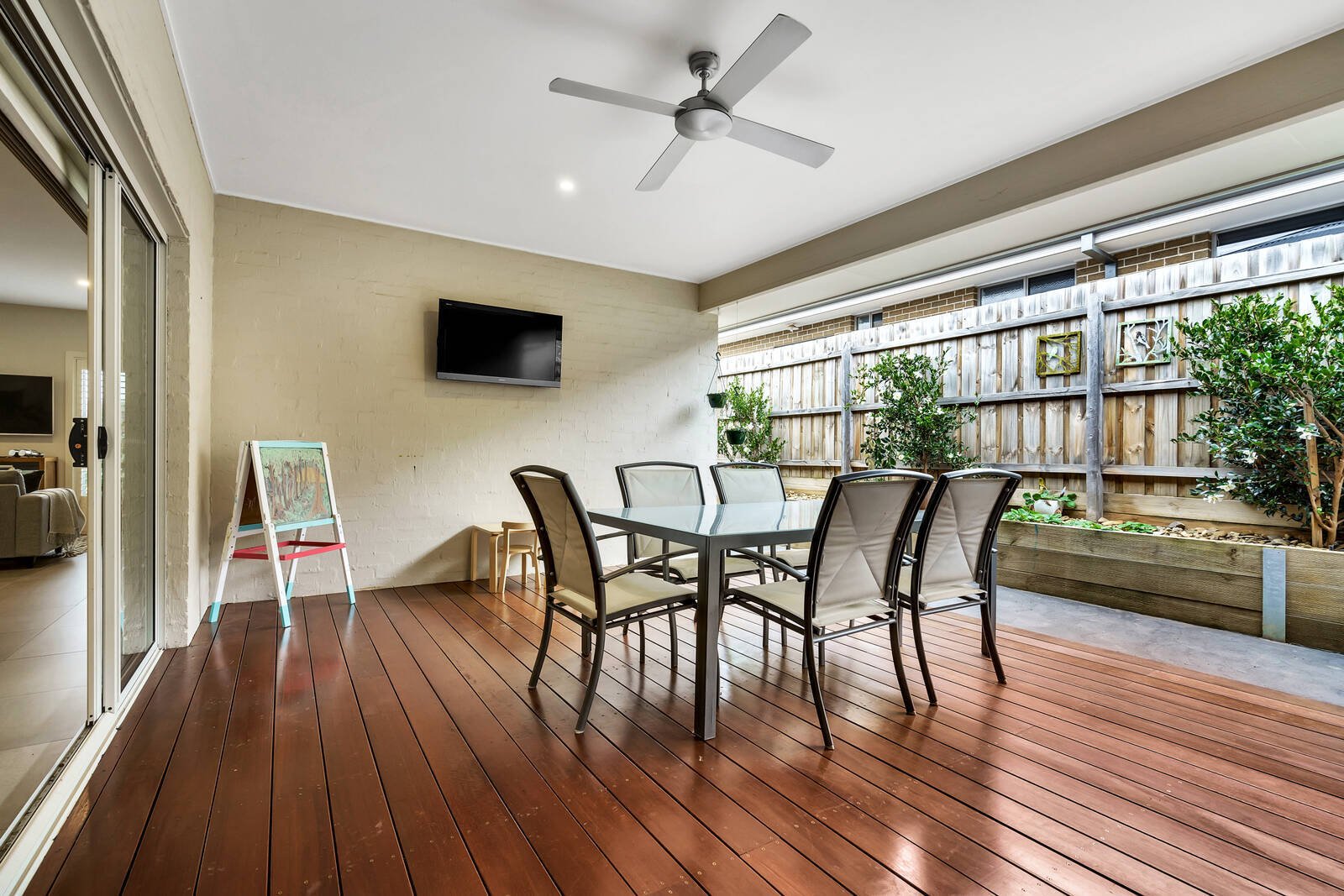 Property Gallery Thumbnail 23