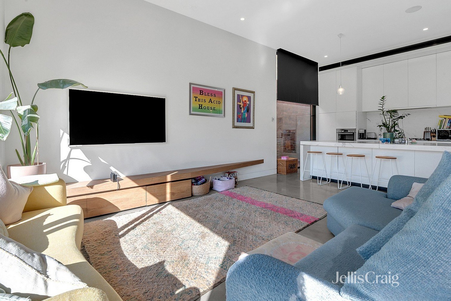 8 Burchett Street, Brunswick image 2