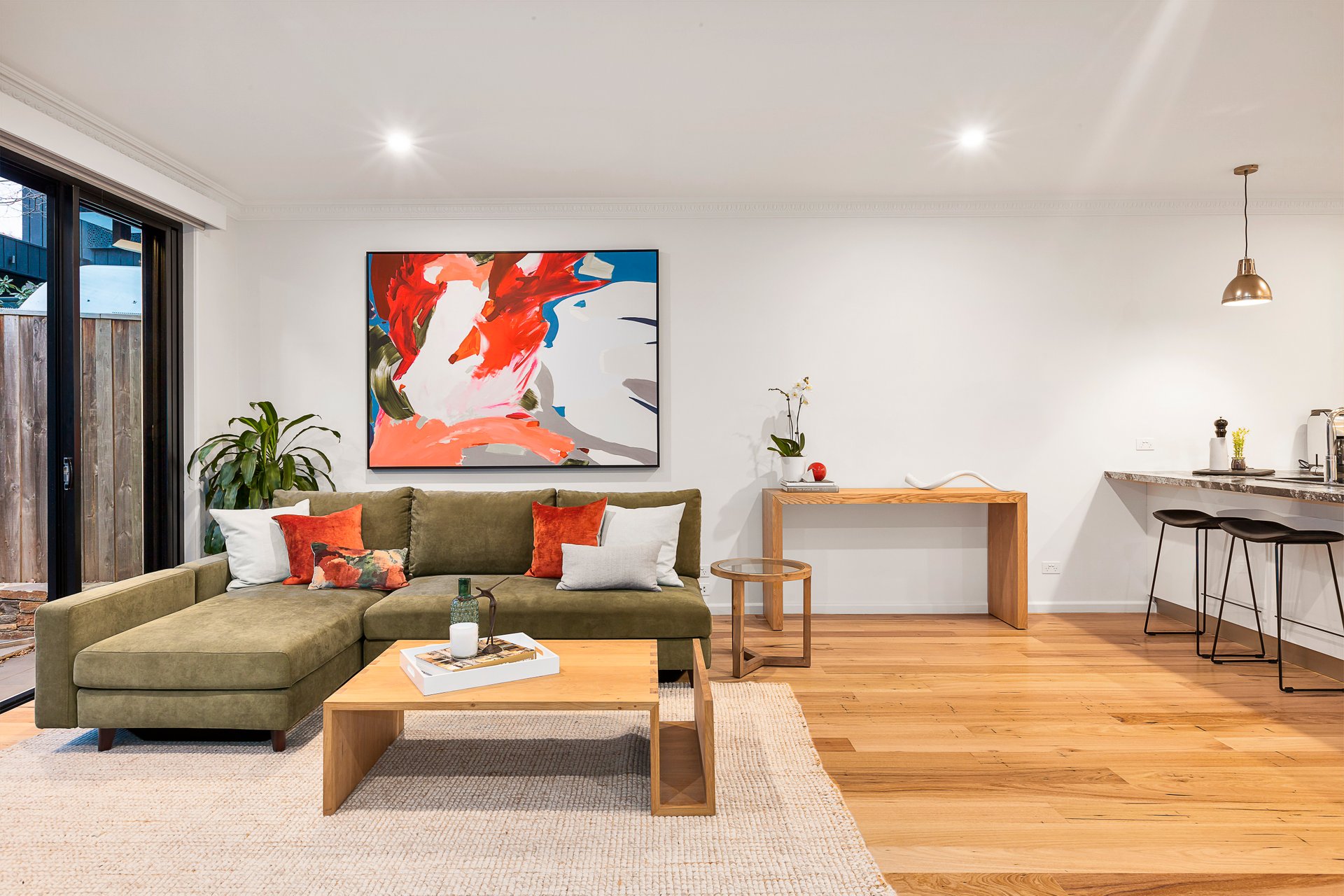Property Gallery Thumbnail 6