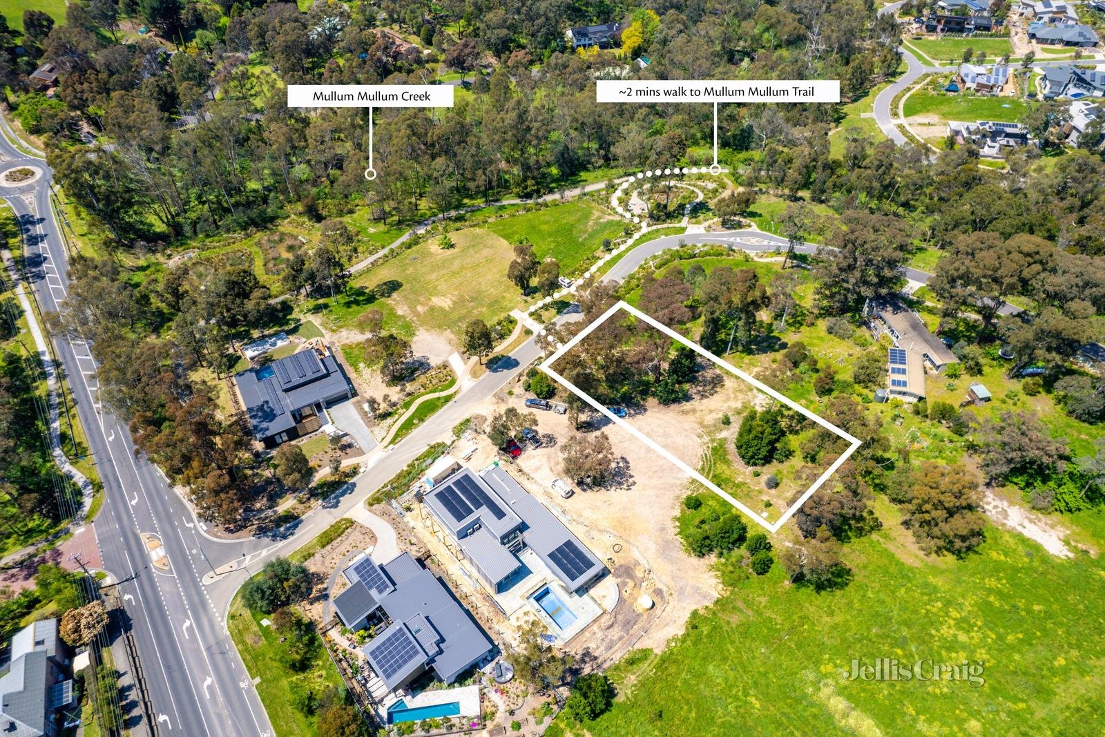 8 Bursaria Rise, Donvale image 2