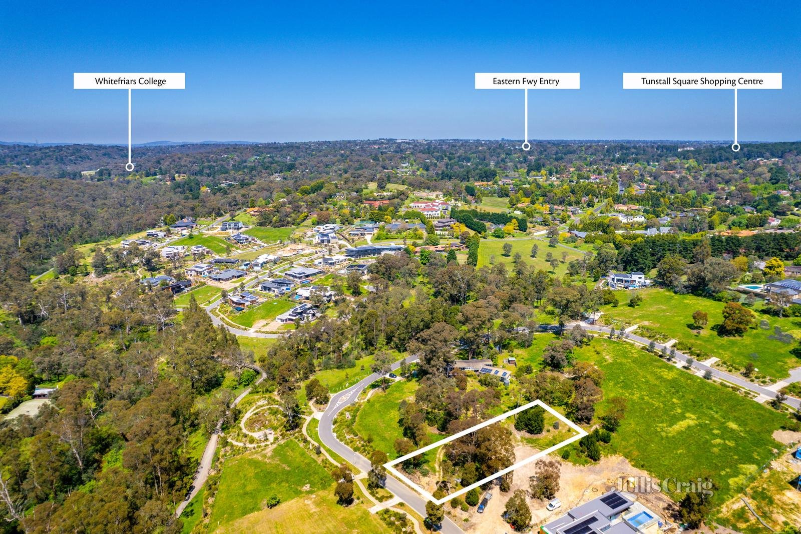 8 Bursaria Rise, Donvale image 5