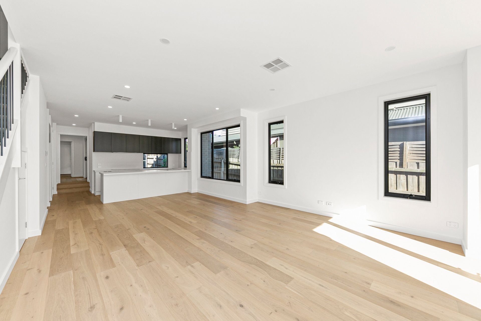8 Calcutta Street, Mitcham image 2