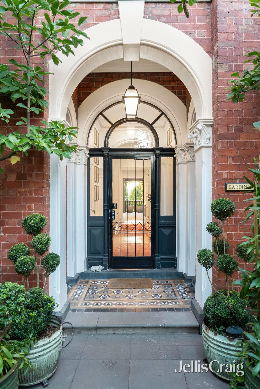 8 Calvin Street, Hawthorn image 5