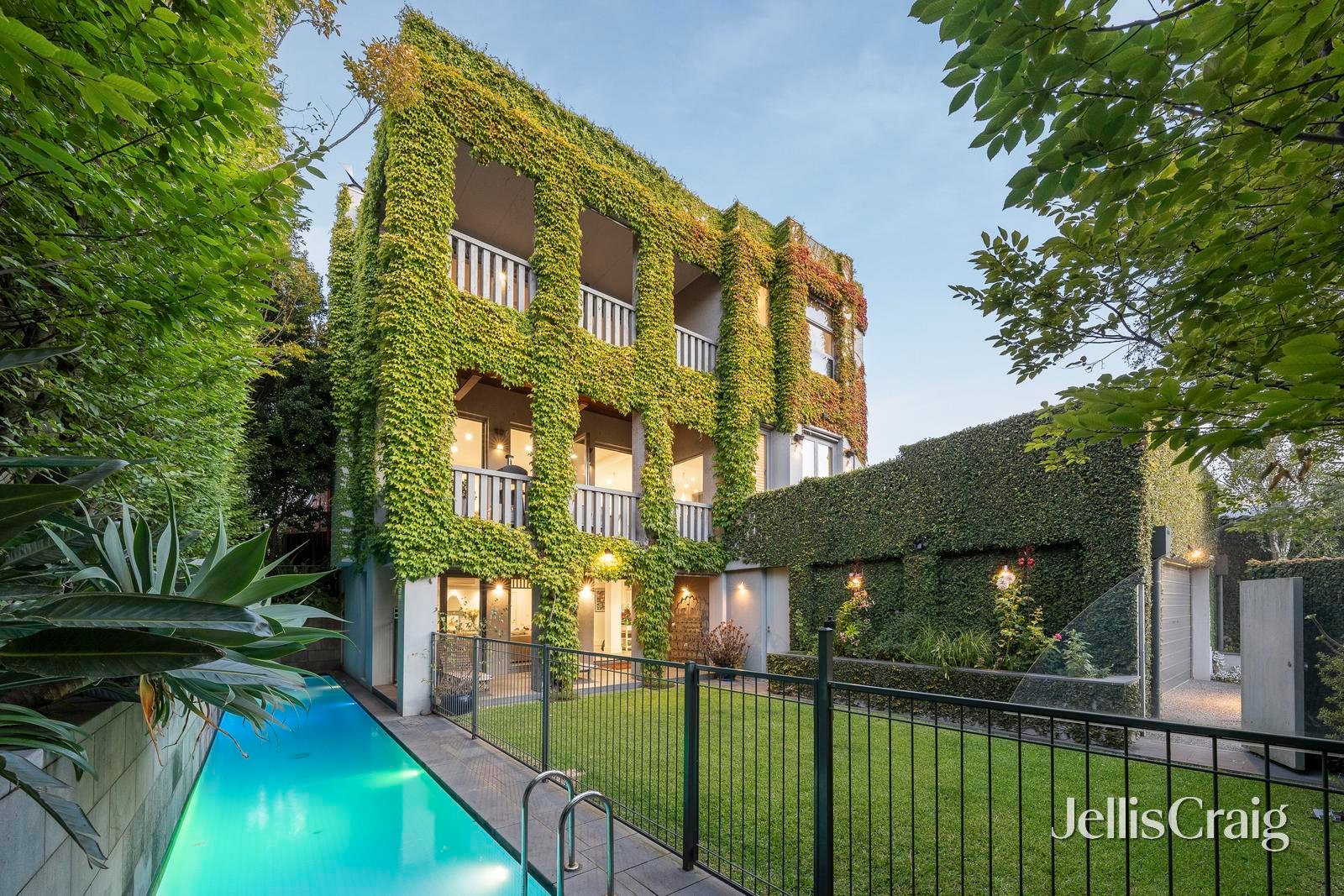8 Calvin Street, Hawthorn image 30