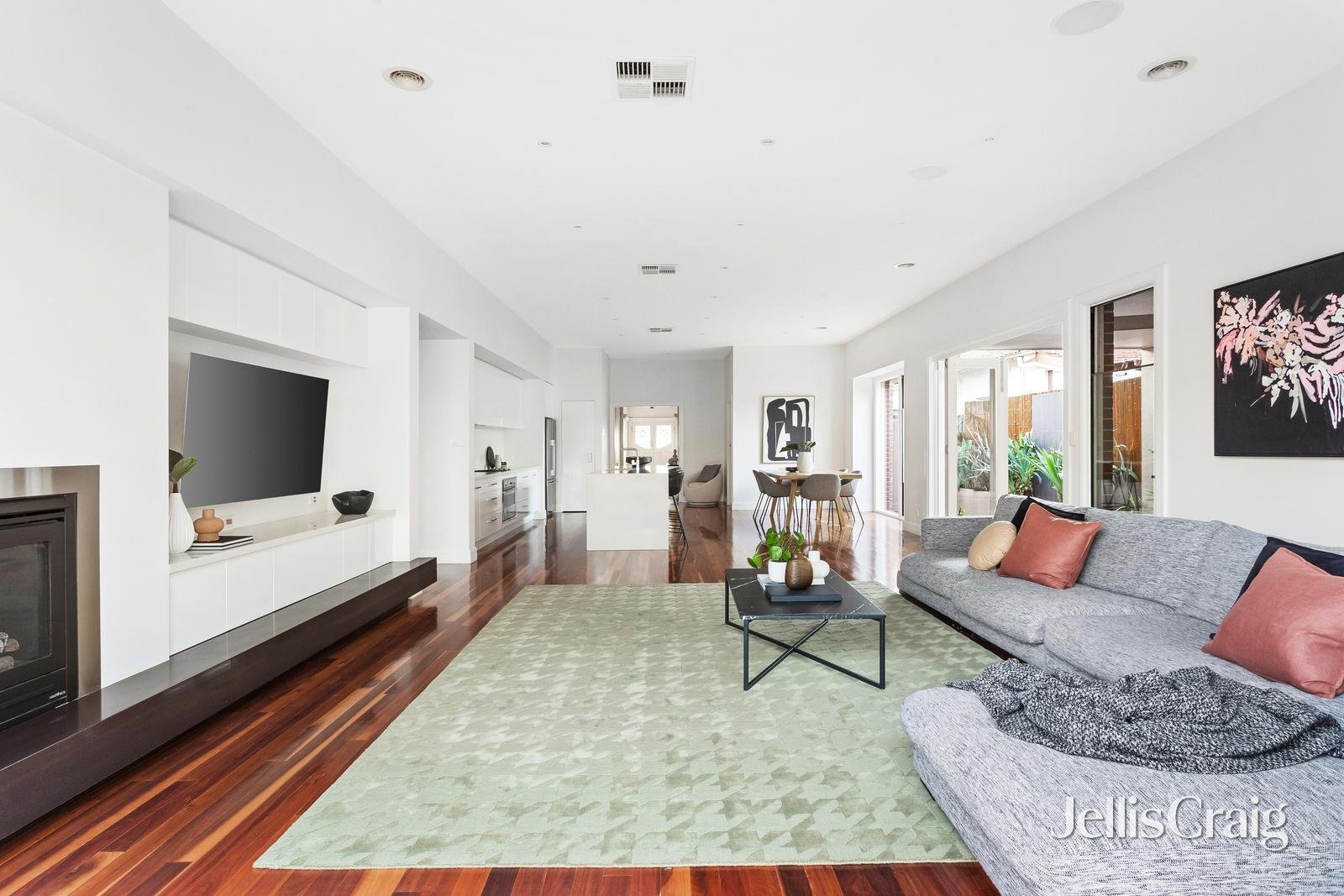 8 Campbell Street, Bentleigh image 9