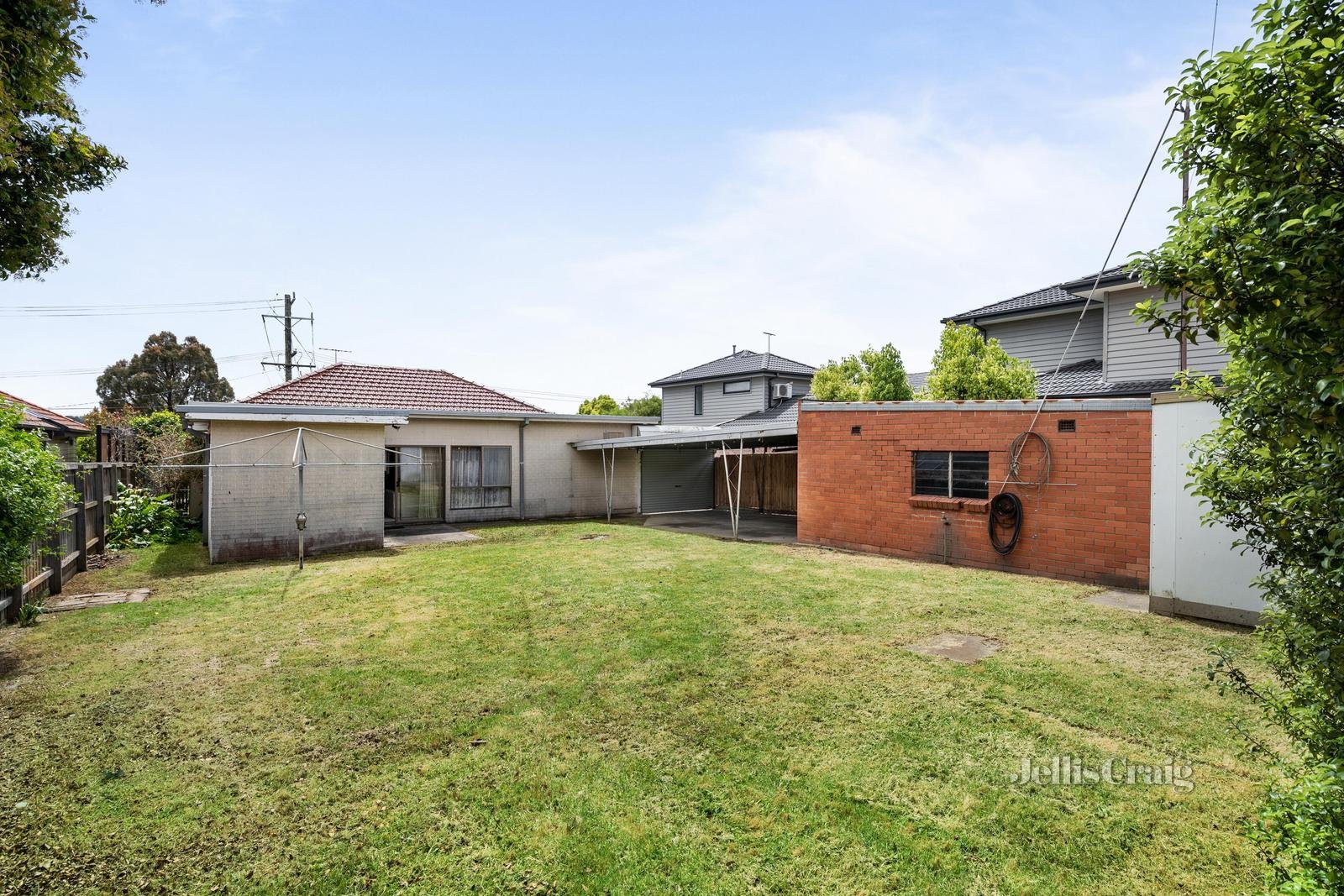 8 Carmody Street, Burwood image 6