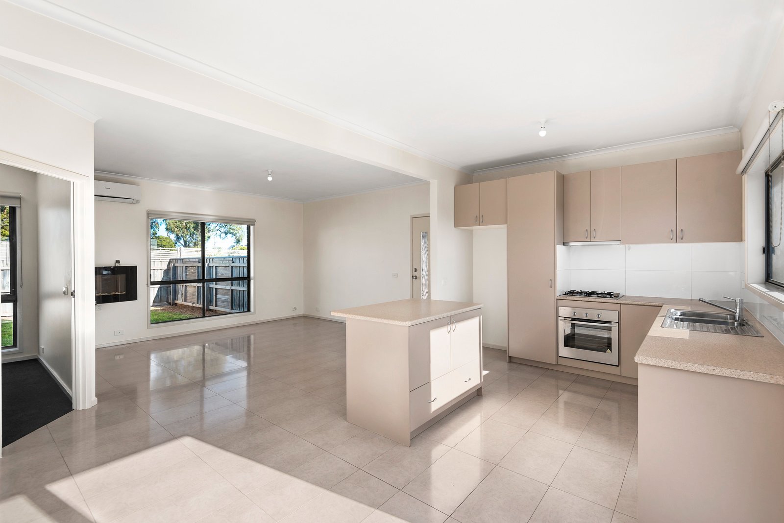 Property Gallery Thumbnail 2