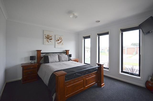 8 Caviar Court, Miners Rest image 3