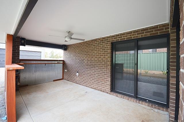 8 Caviar Court, Miners Rest image 14