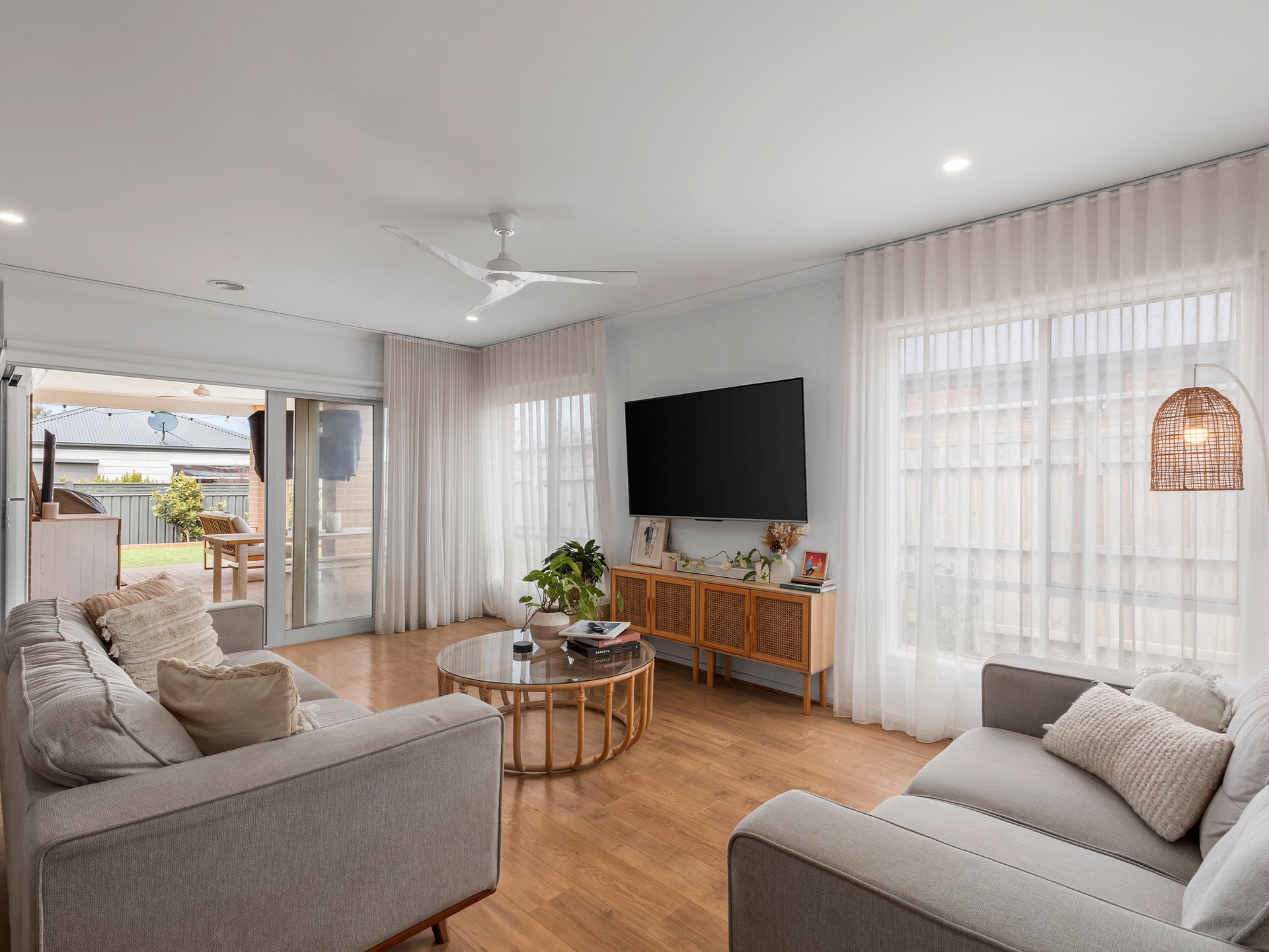 Property Gallery Thumbnail 8