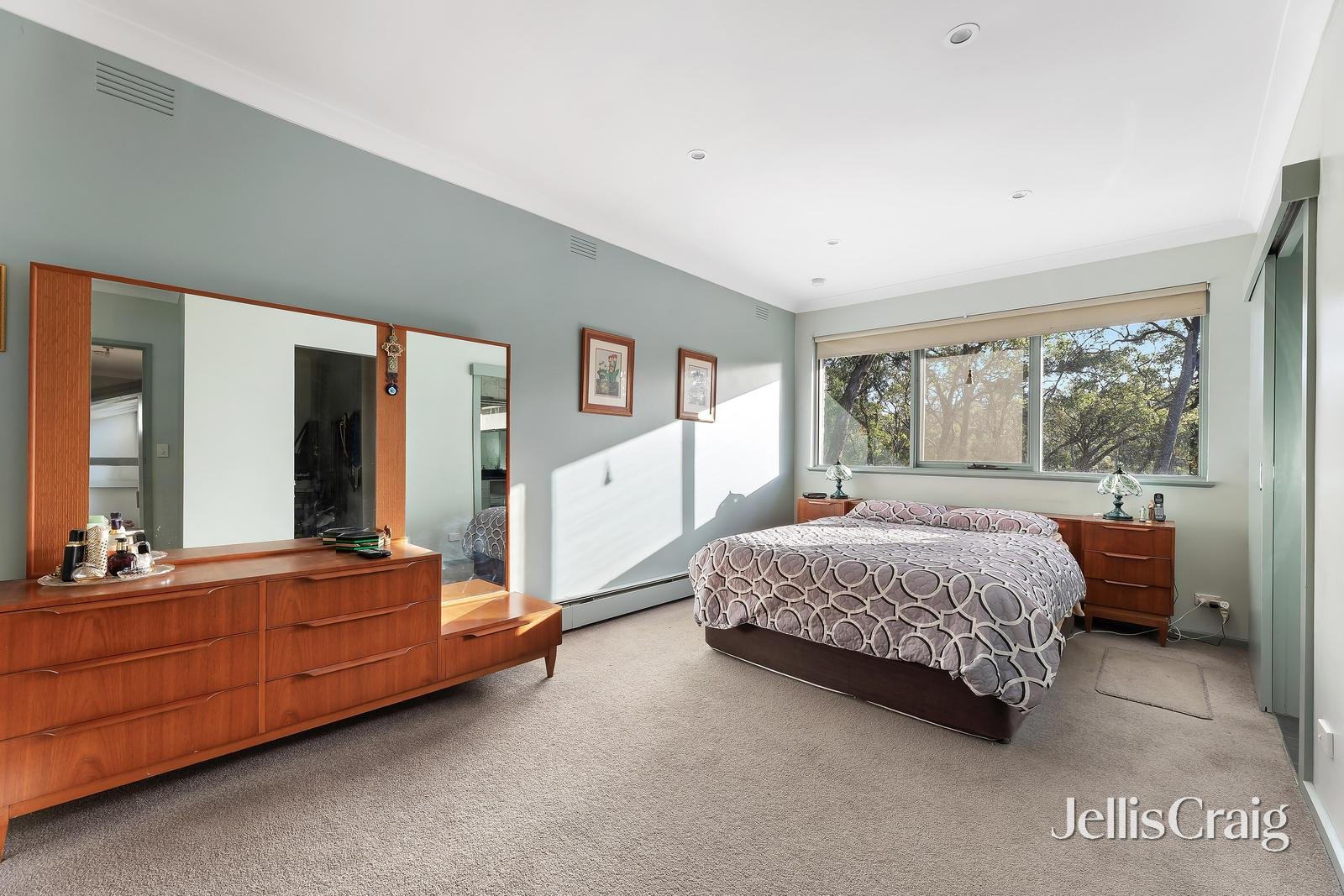 8 Chaim Court, Donvale image 13