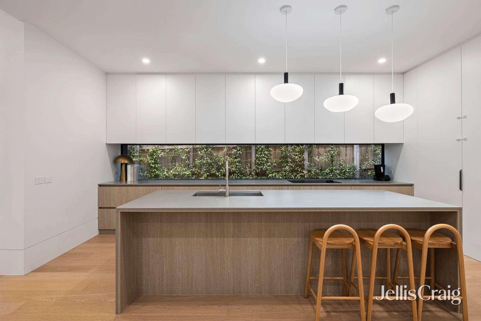 8 Chatsworth Quadrant, Templestowe&nbsp;Lower image 5