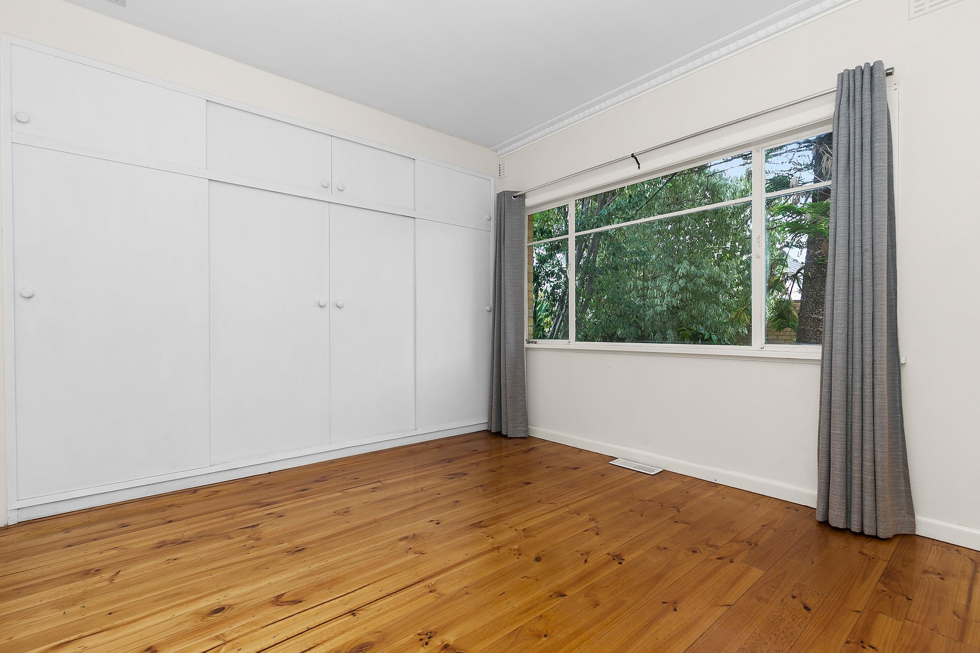 8 Cherry Orchard Rise, Box&nbsp;Hill&nbsp;North image 4