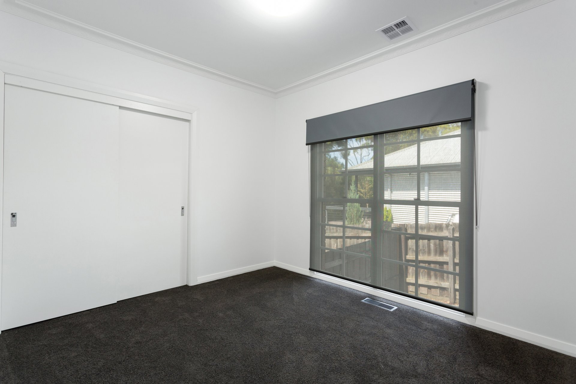 8 Cheverton Road, Lower Plenty image 7