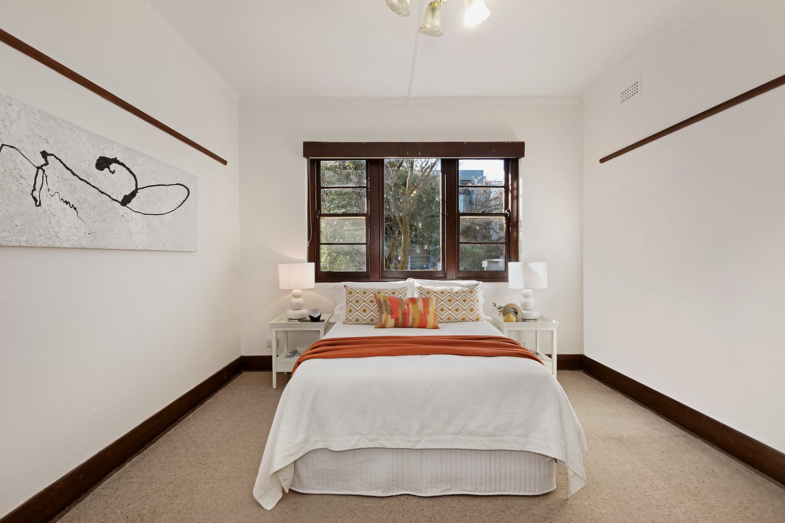 8 Cliff Street, South Yarra image 3