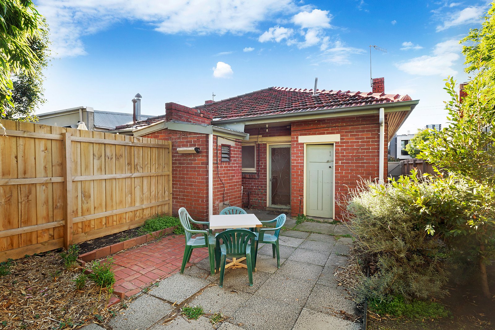 8 Cliff Street, South Yarra image 4