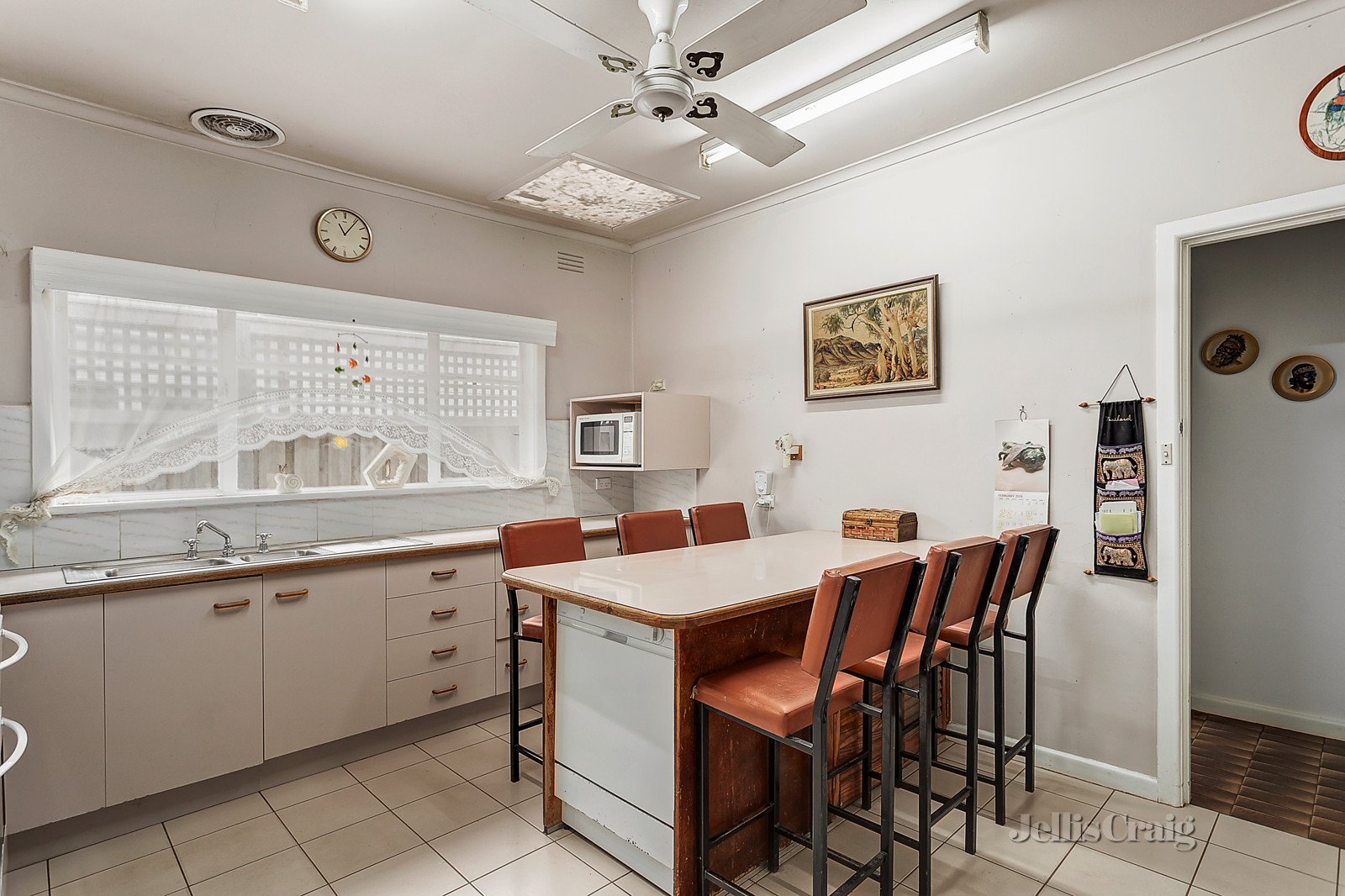 8 Clifton Street, Blackburn image 4