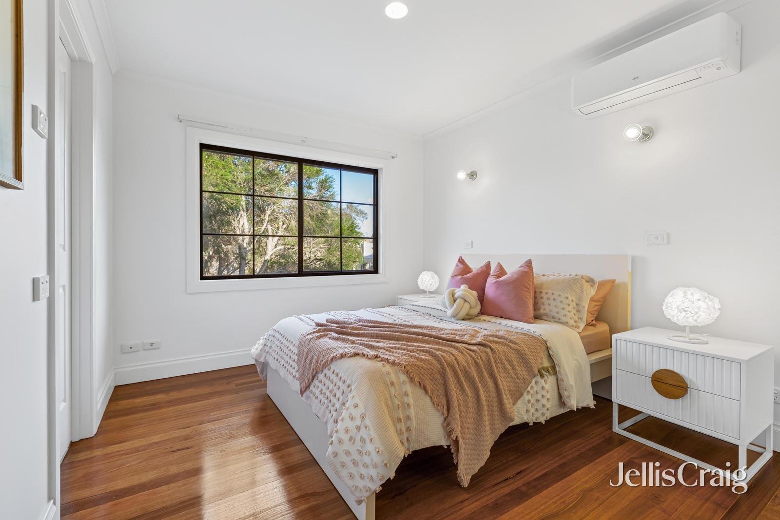 8 Cole Close, Burwood&nbsp;East image 7