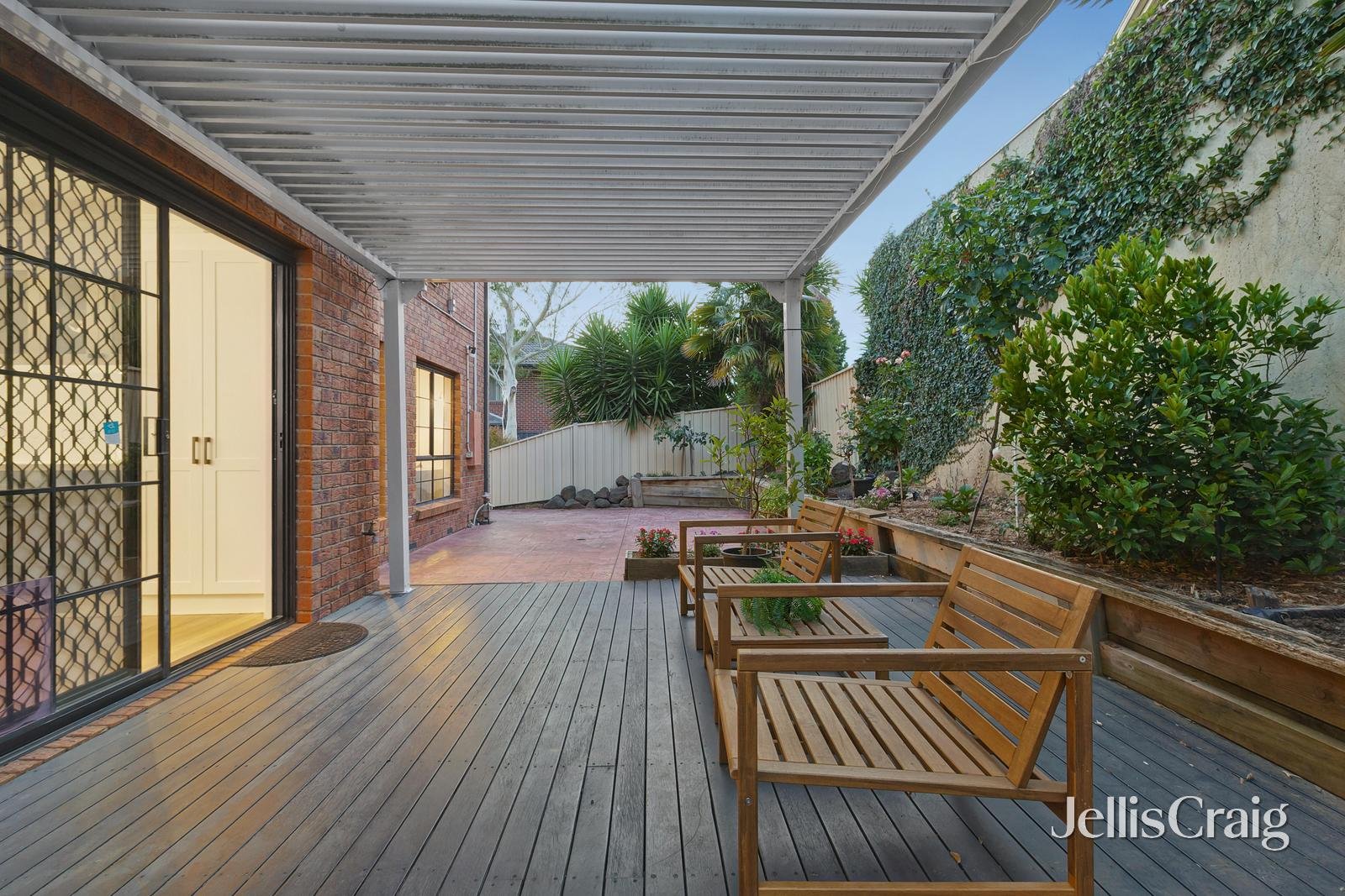 8 Cole Close, Burwood&nbsp;East image 13