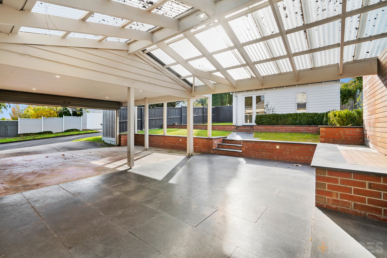 8 Cook Street Newtown