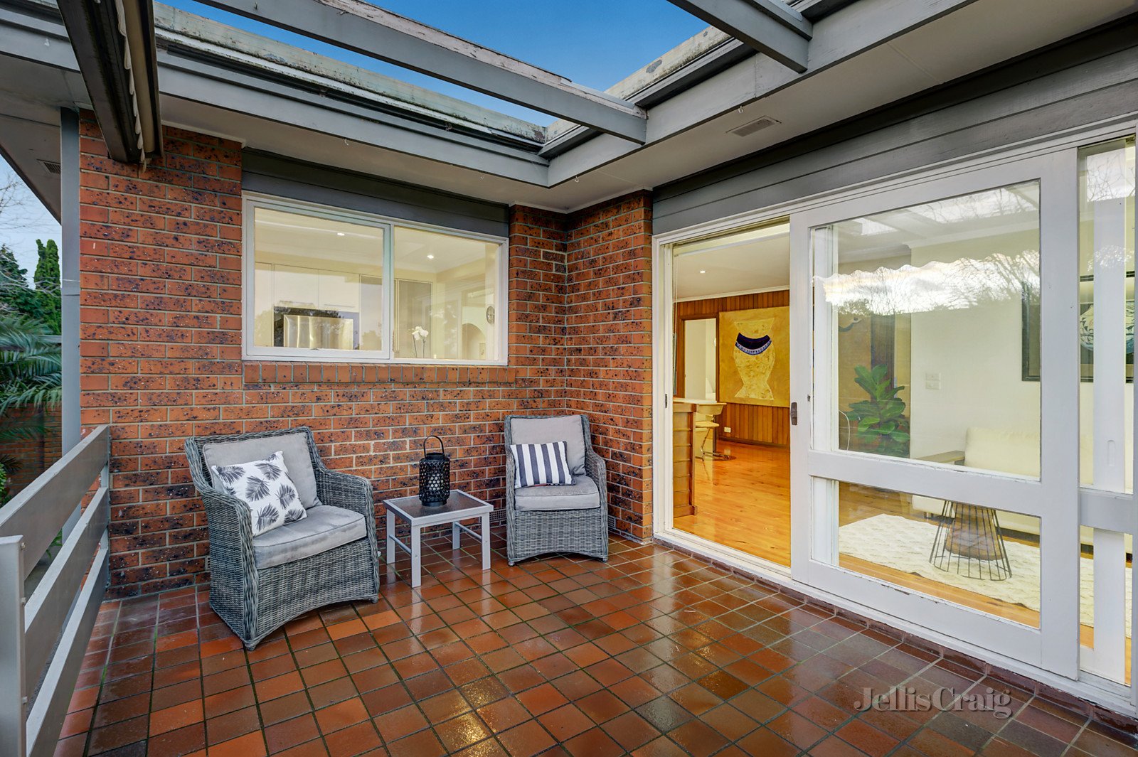 8 Coonawarra Drive, Vermont South image 8