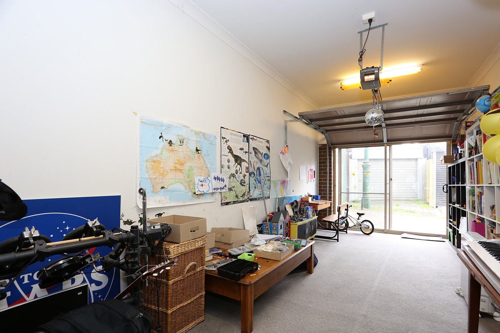 8 Creek Parade, Northcote image 7