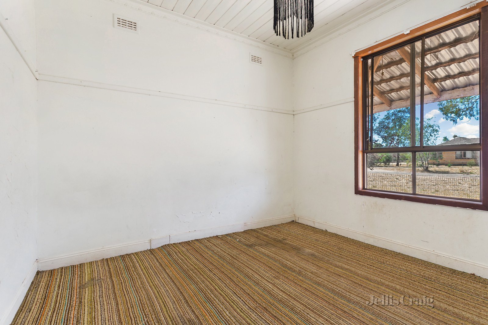 8 Creswick-Newstead Road, Newstead image 5