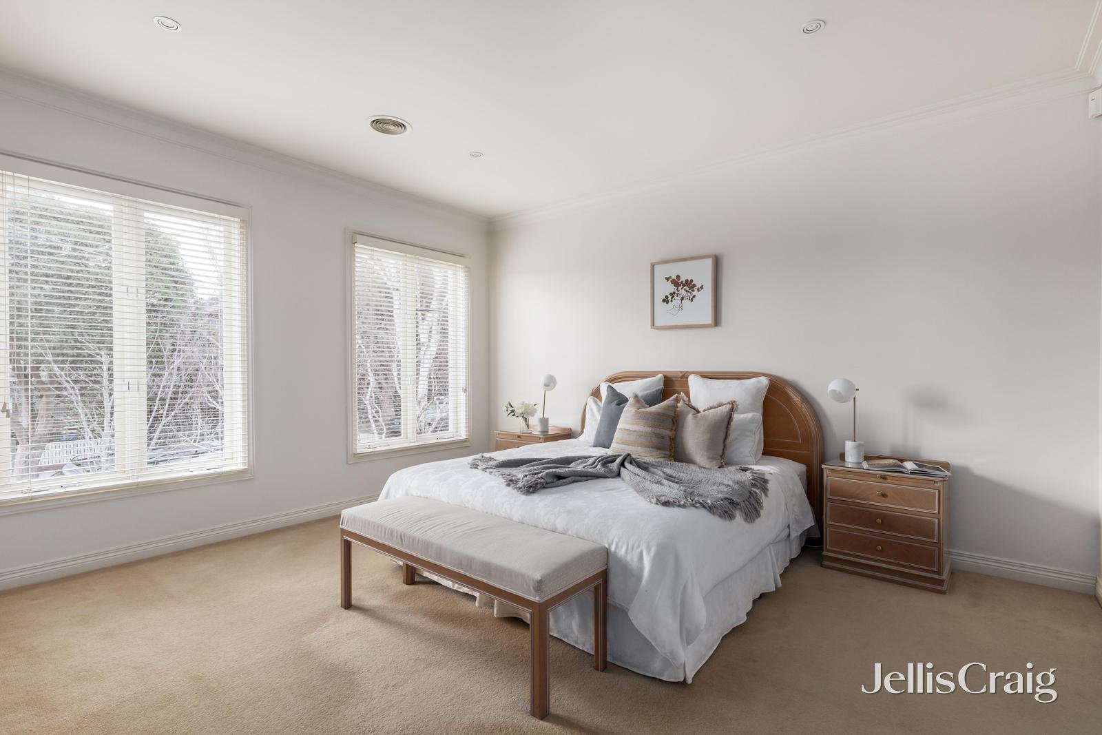 8 Crown Avenue, Camberwell image 11