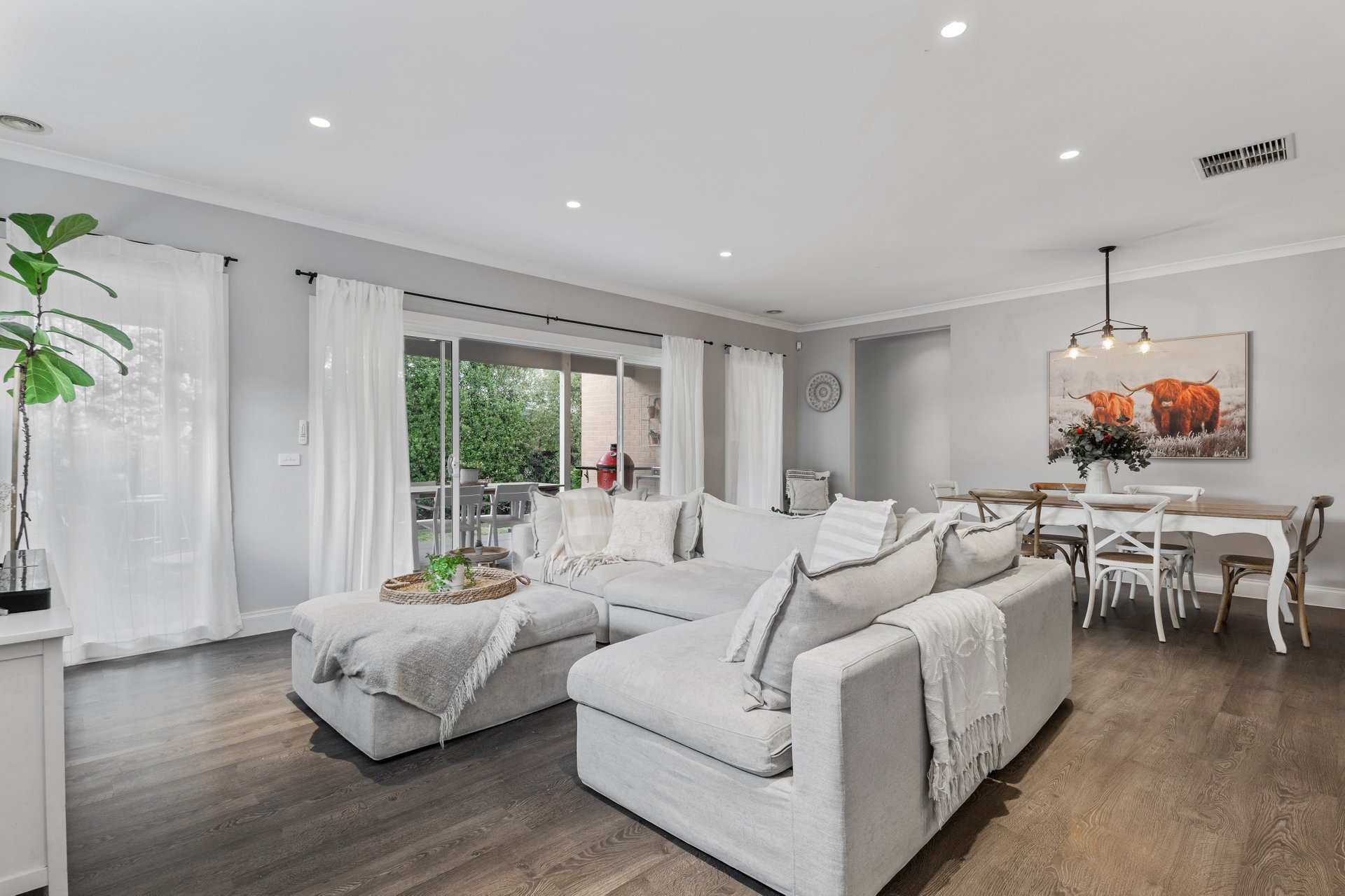 8 Cruz Court, Yarra&nbsp;Glen image 2