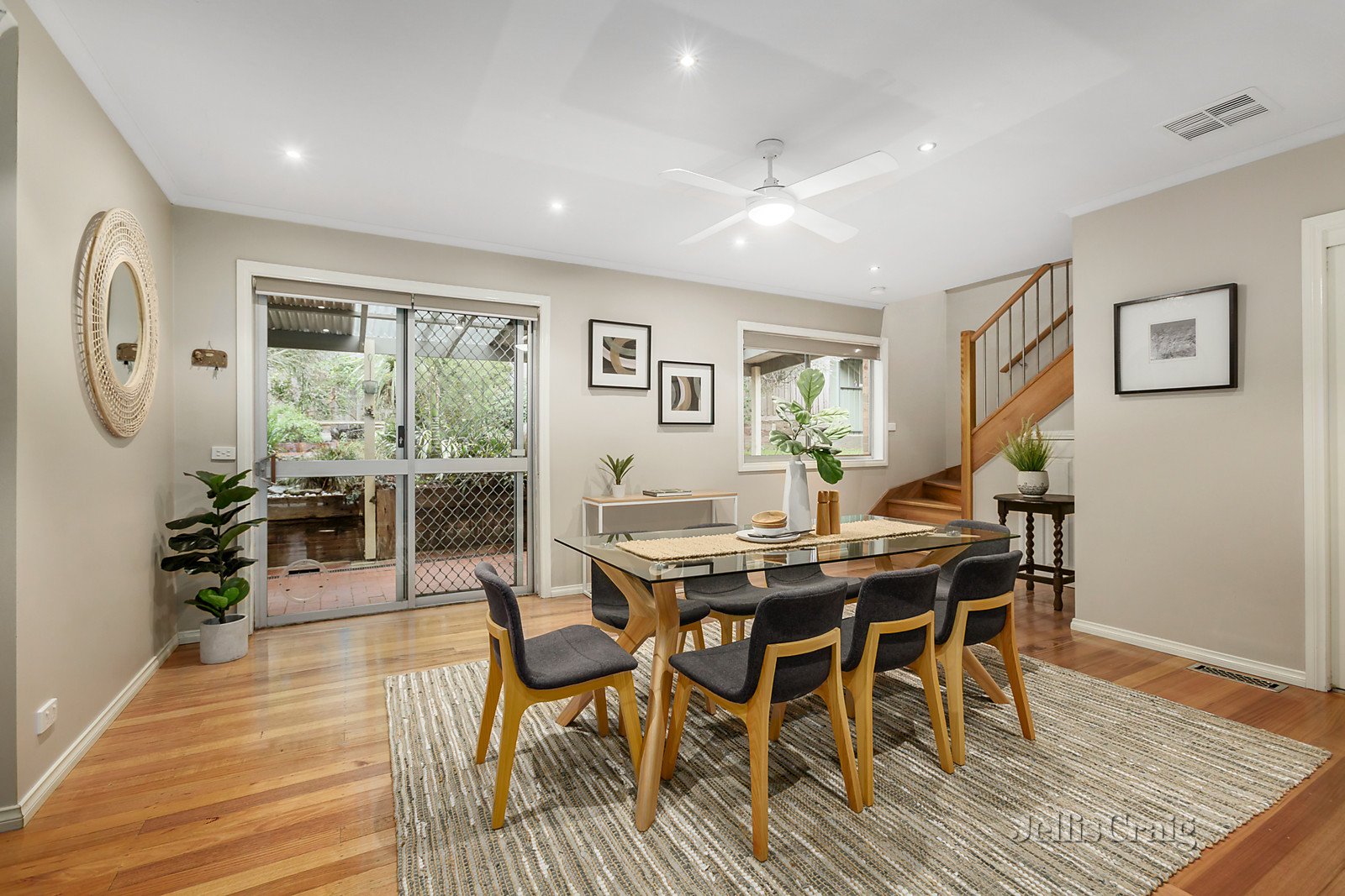 8 Cygnet Court, Eltham image 3