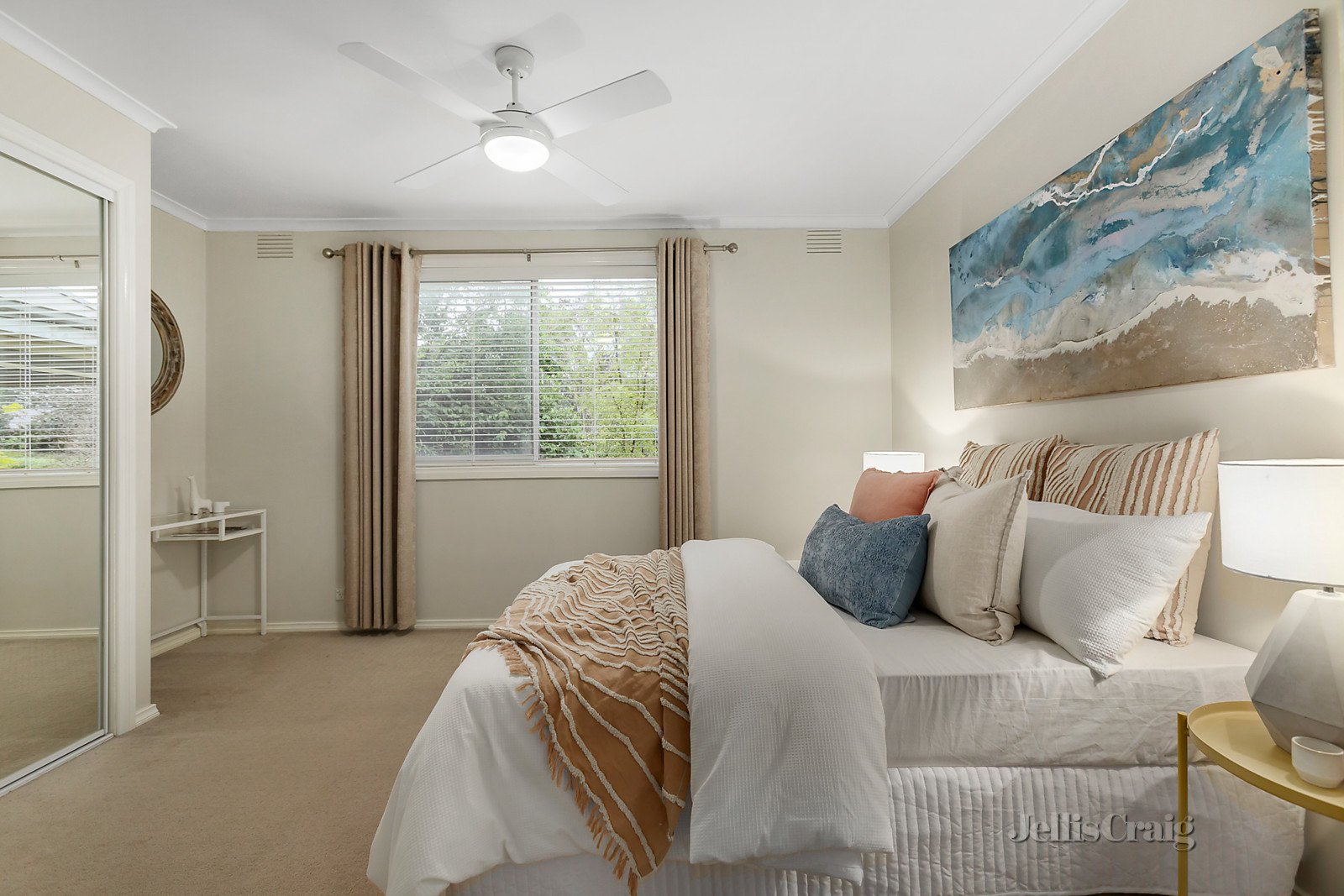 8 Cygnet Court, Eltham image 9