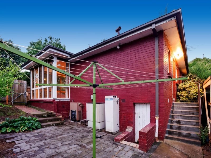 8 Cypress Avenue, Burwood image 9