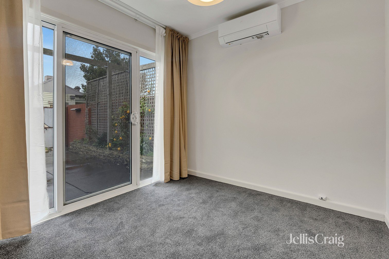 8 David Street, Brunswick image 6