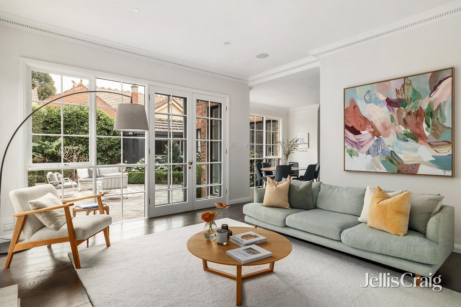 8 Derril Avenue, Malvern image 2