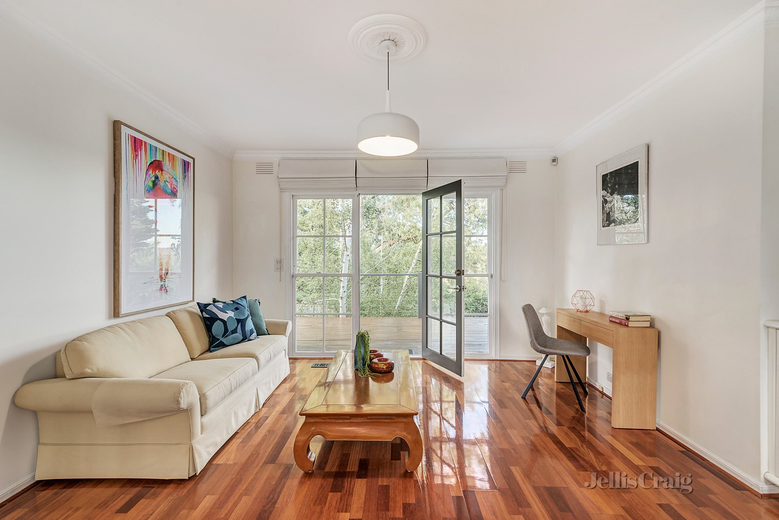 8 Dewpond Court, Templestowe image 2