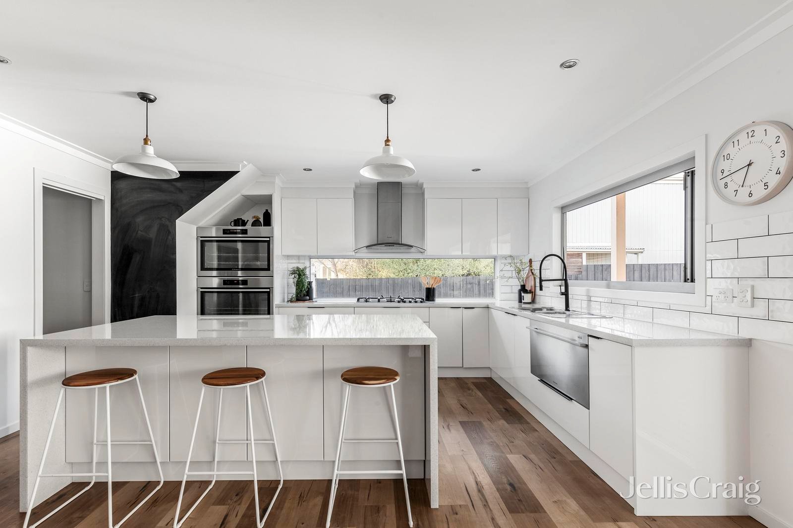 8 Dudley Court, Barwon Heads image 5